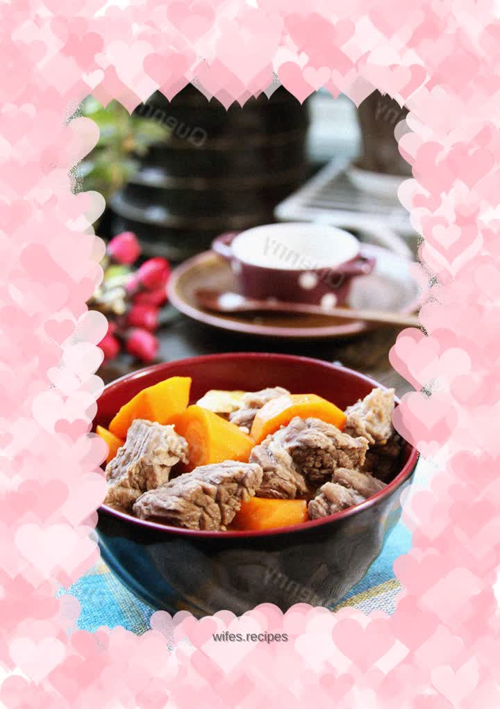 Braised beef with carrots