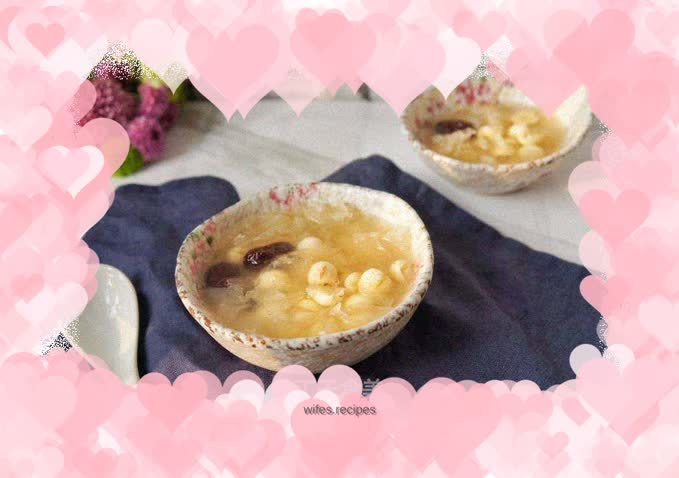 【Shandong】Tremella and Lotus Seed Soup
