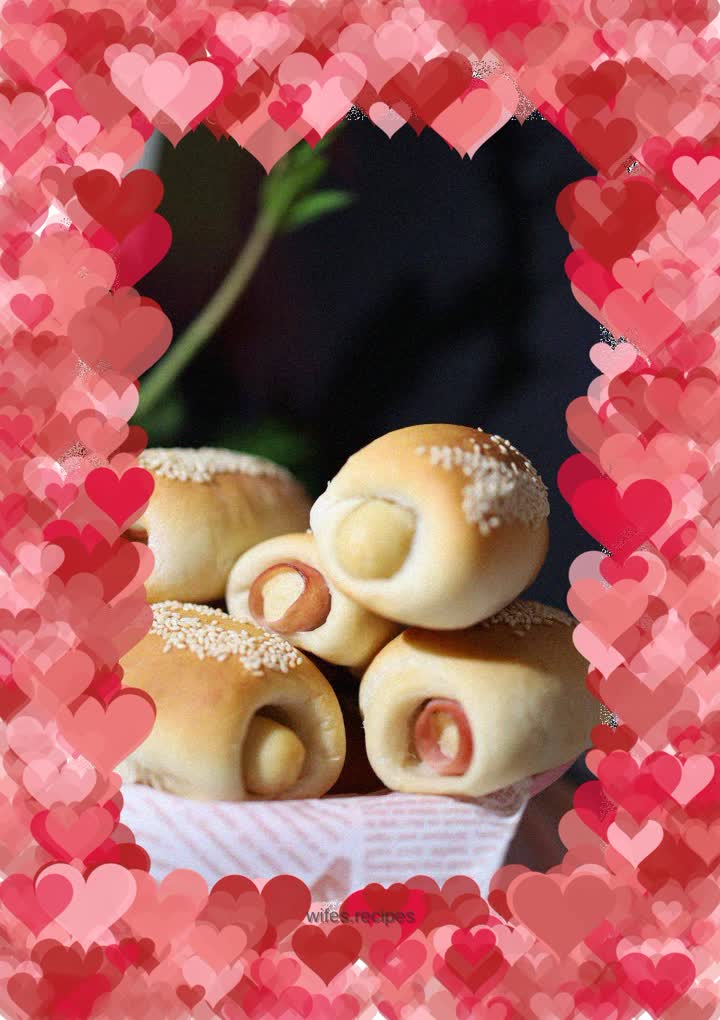 Ham and hot dog rolls