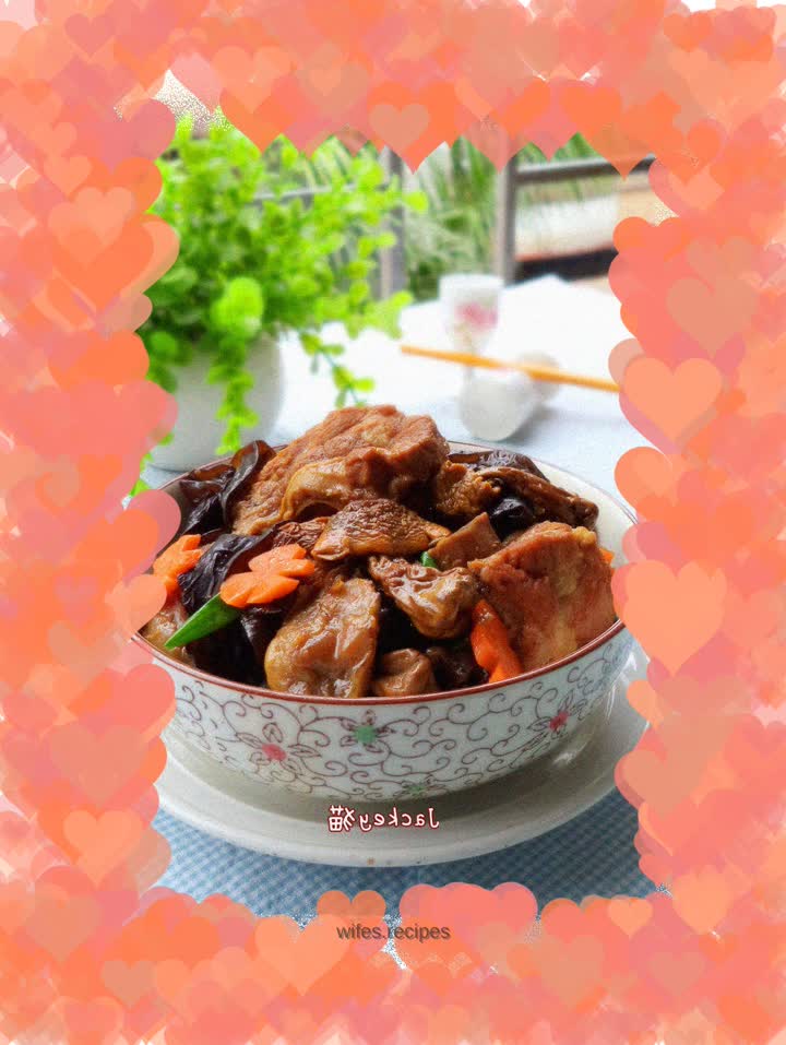 Matsutake braised pork ribs