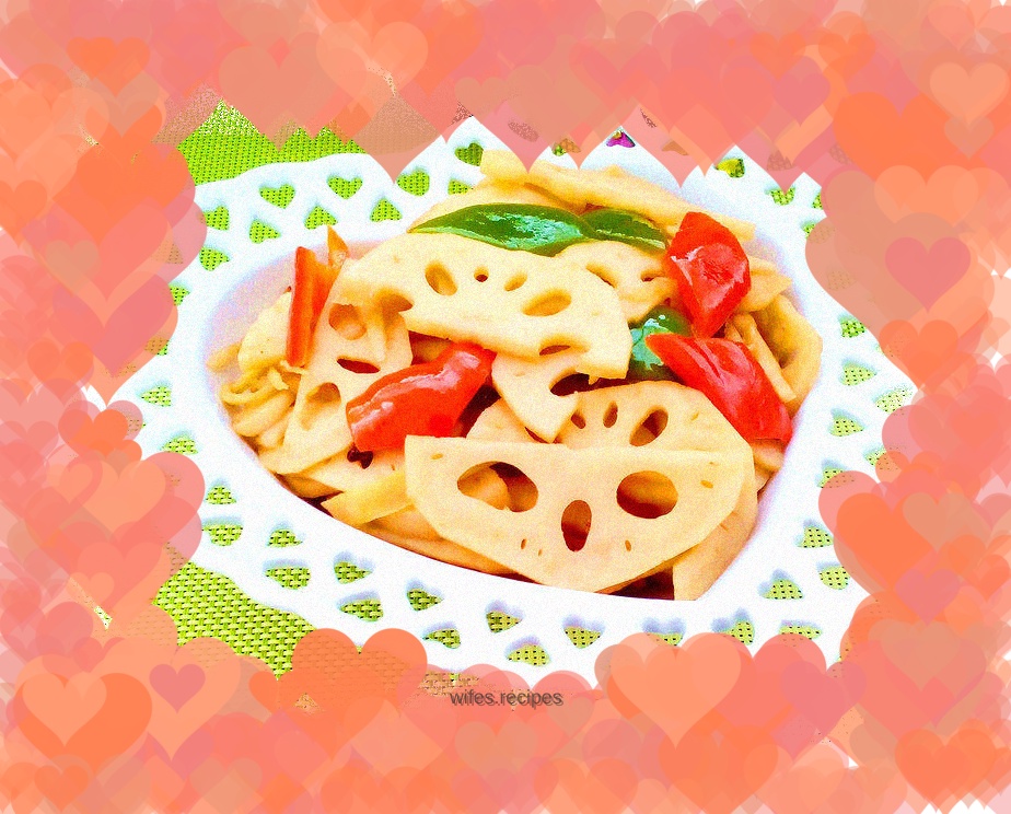 Spicy vinegar lotus root slices