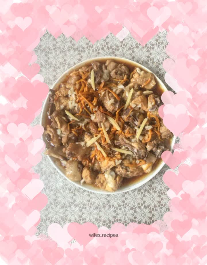 Steamed Chicken Nuggets with Cordyceps Flower