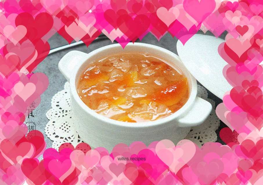 Papaya stewed with white fungus