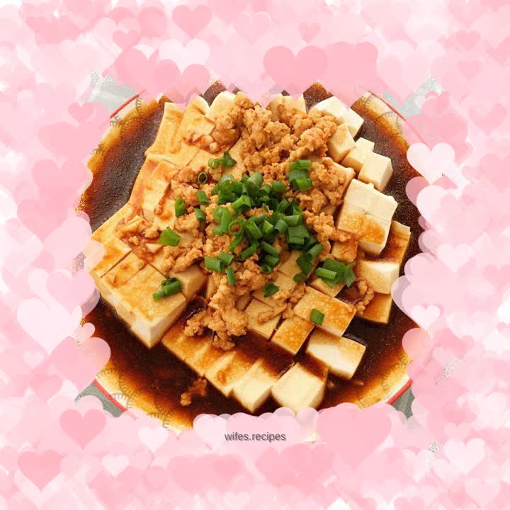 Steamed tender tofu topped with minced pork
