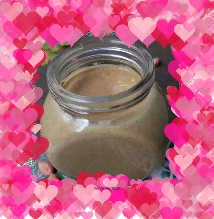 Homemade Peanut Butter
