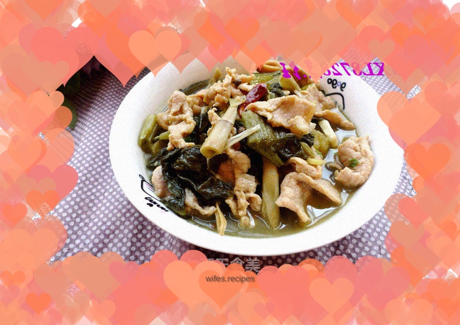 Pickled cabbage, tender bamboo shoots and pork slices