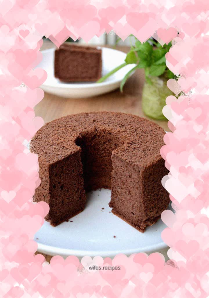 Cocoa Hollow Chiffon Cake