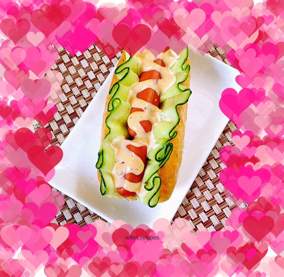 Cucumber Hot Dog Bun