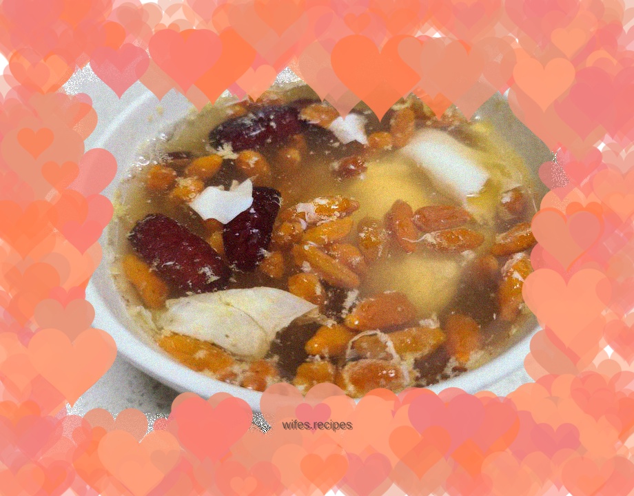 Wolfberry, red dates and egg soup
