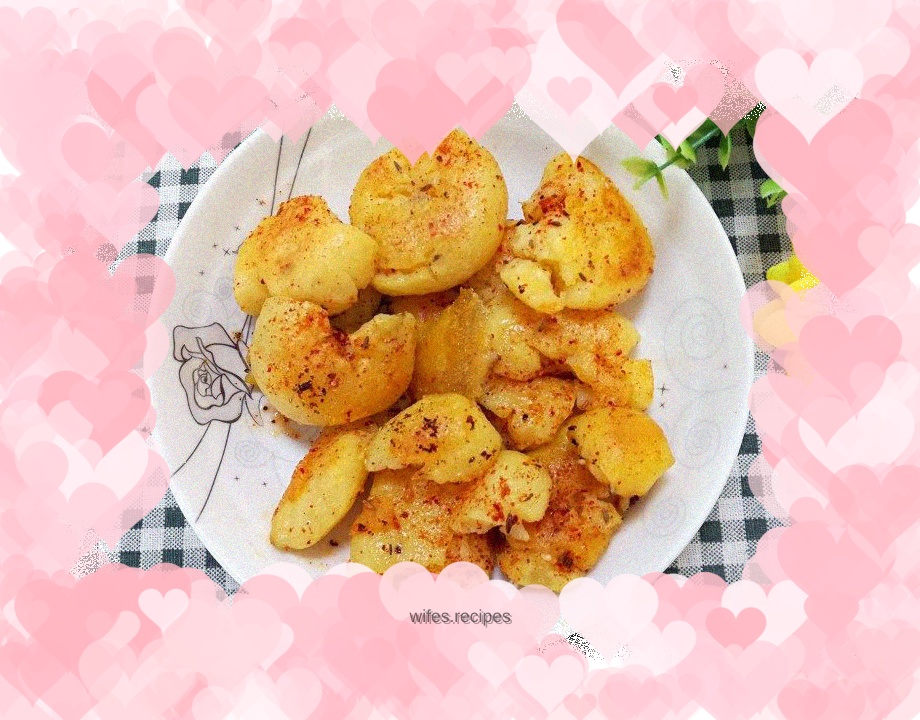 Pan-fried baby potatoes