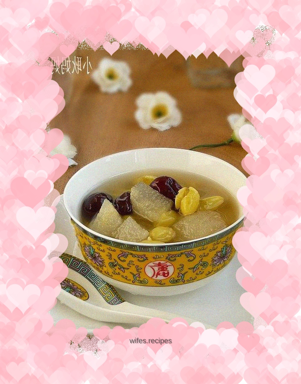 Raw Pear, Red Date and Ginkgo Soup