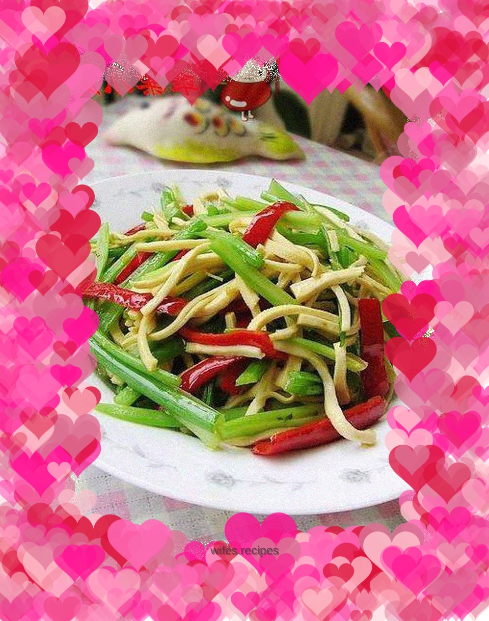 Stir-fried shredded celery and beans