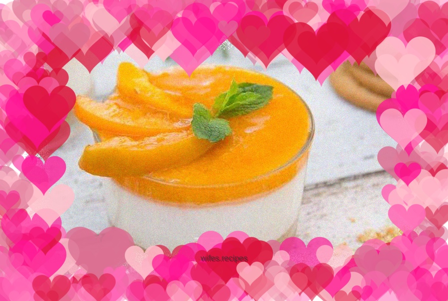 Apricot yogurt cup
