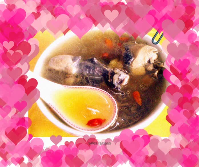 Soup that nourishes the blood, nourishes the skin, and warms the body——[Medicated Black-bone Chicken Soup]