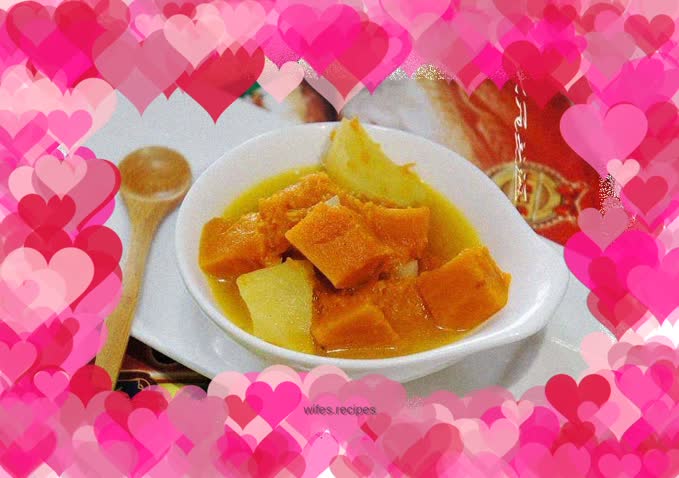 Pumpkin stewed with potatoes