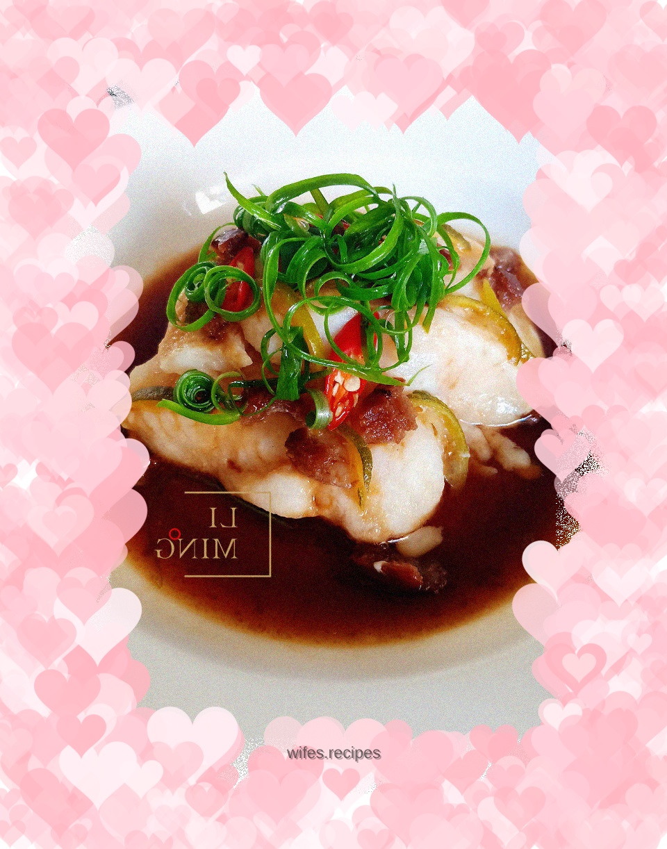 Lemon steamed pangasius