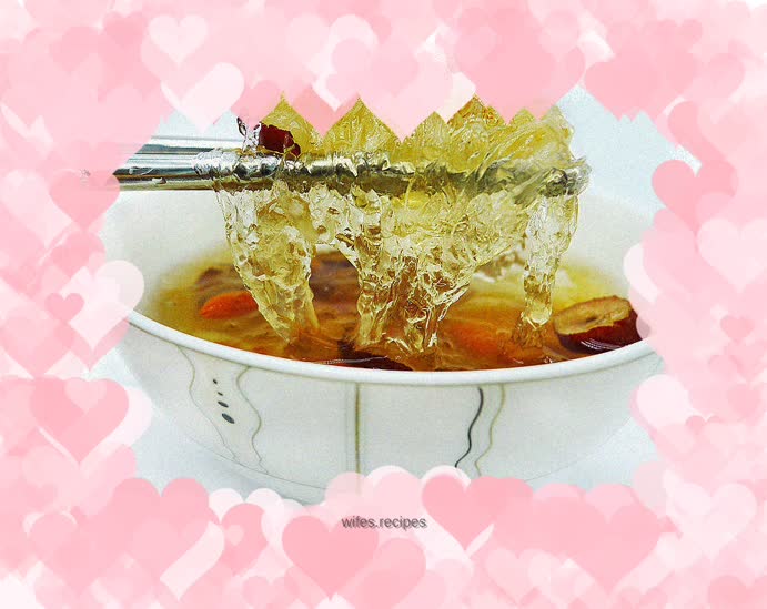 Rock sugar lily bird's nest dessert!