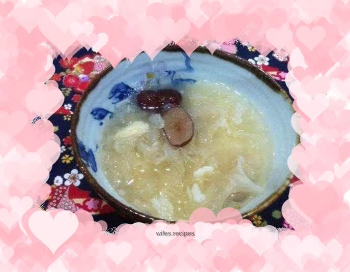 Lily Tremella Nourishing Yin and Kidney Decoction