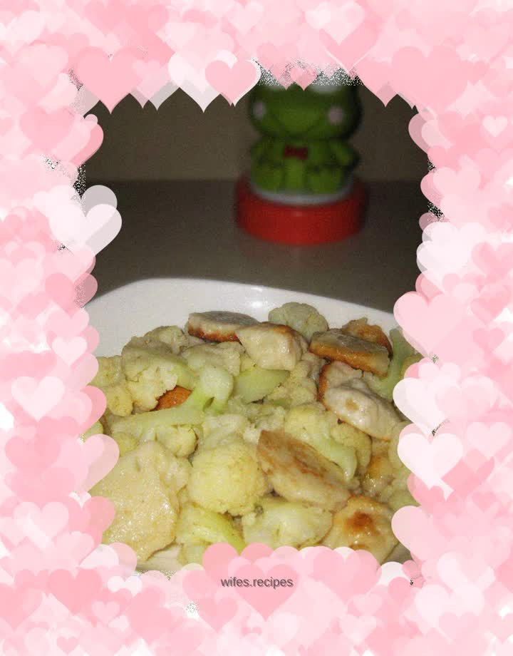 Fried cauliflower with cuttlefish balls