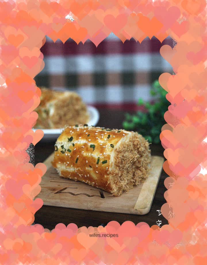 Onion-flavored pork floss rolls