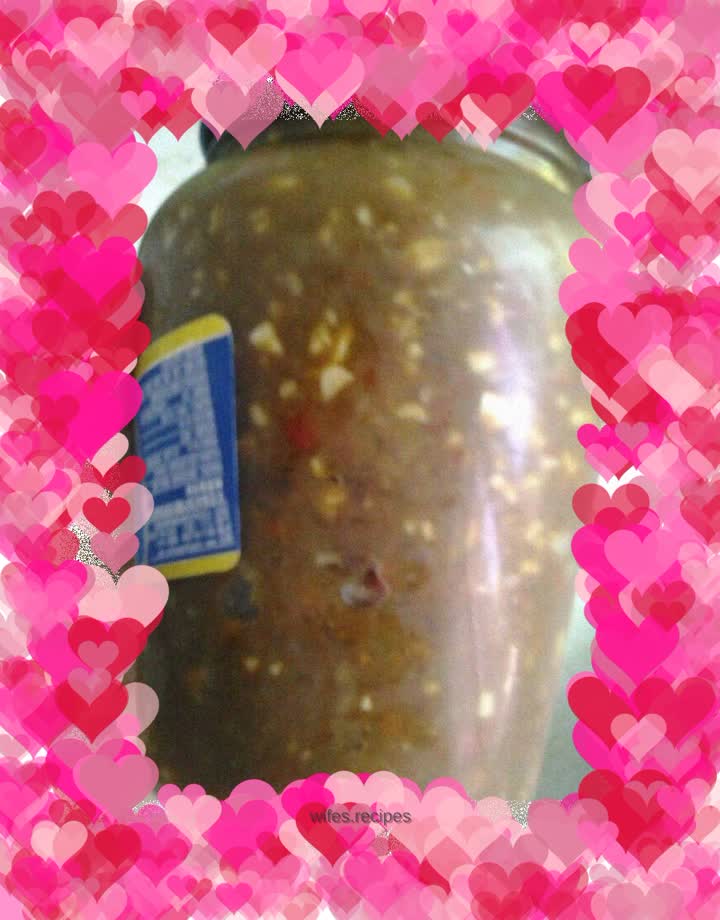 Homemade chili sauce