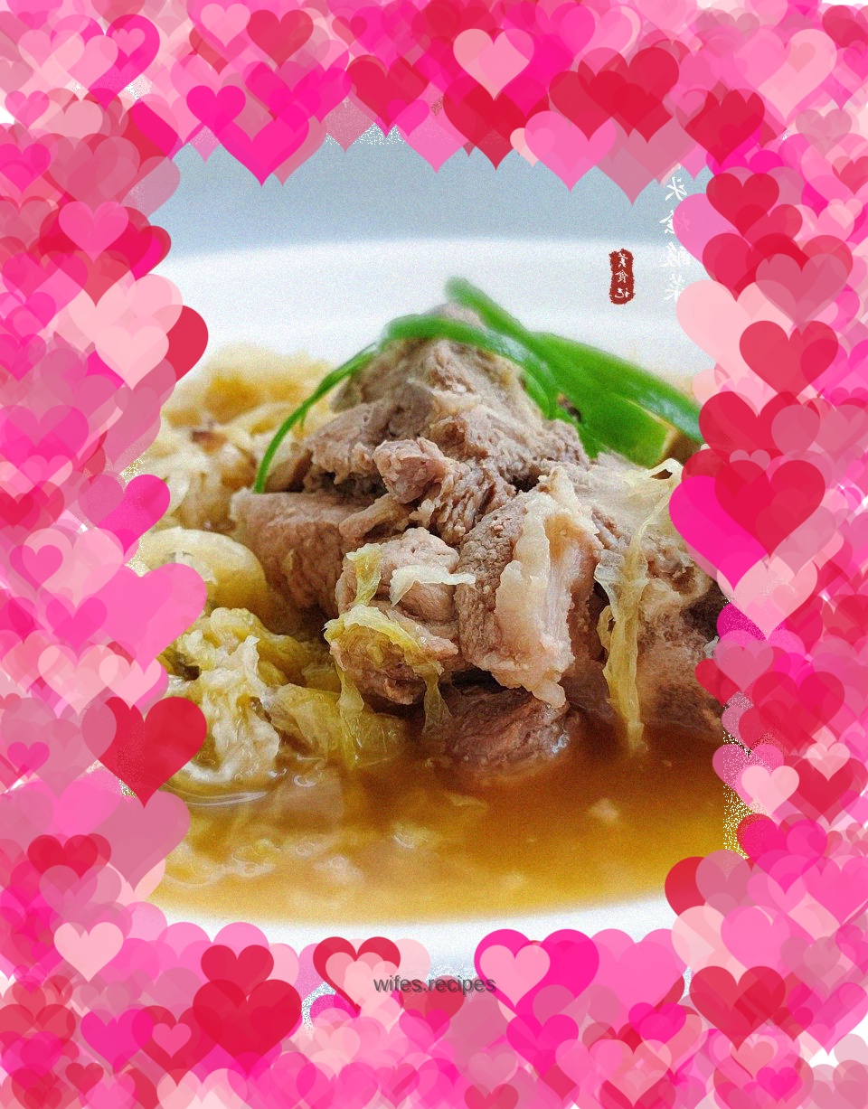 Braised sauerkraut with big bones