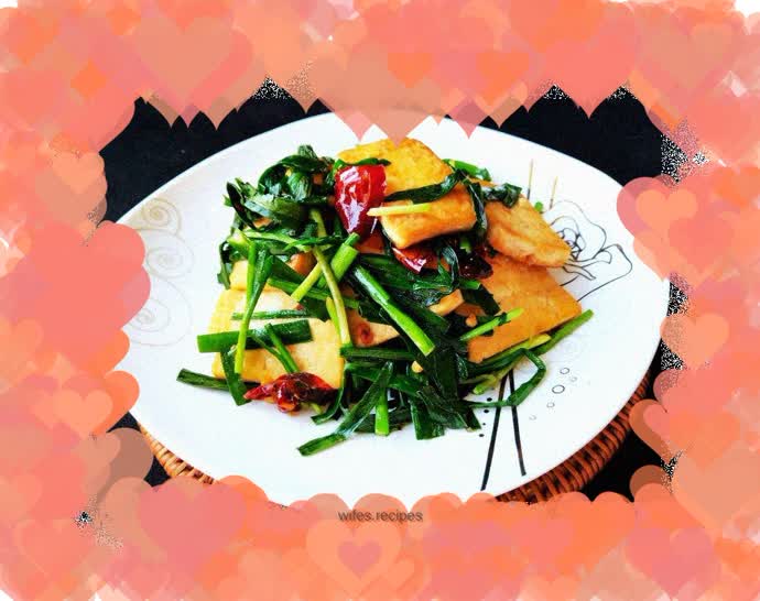 Stir-fried tofu with spring leeks