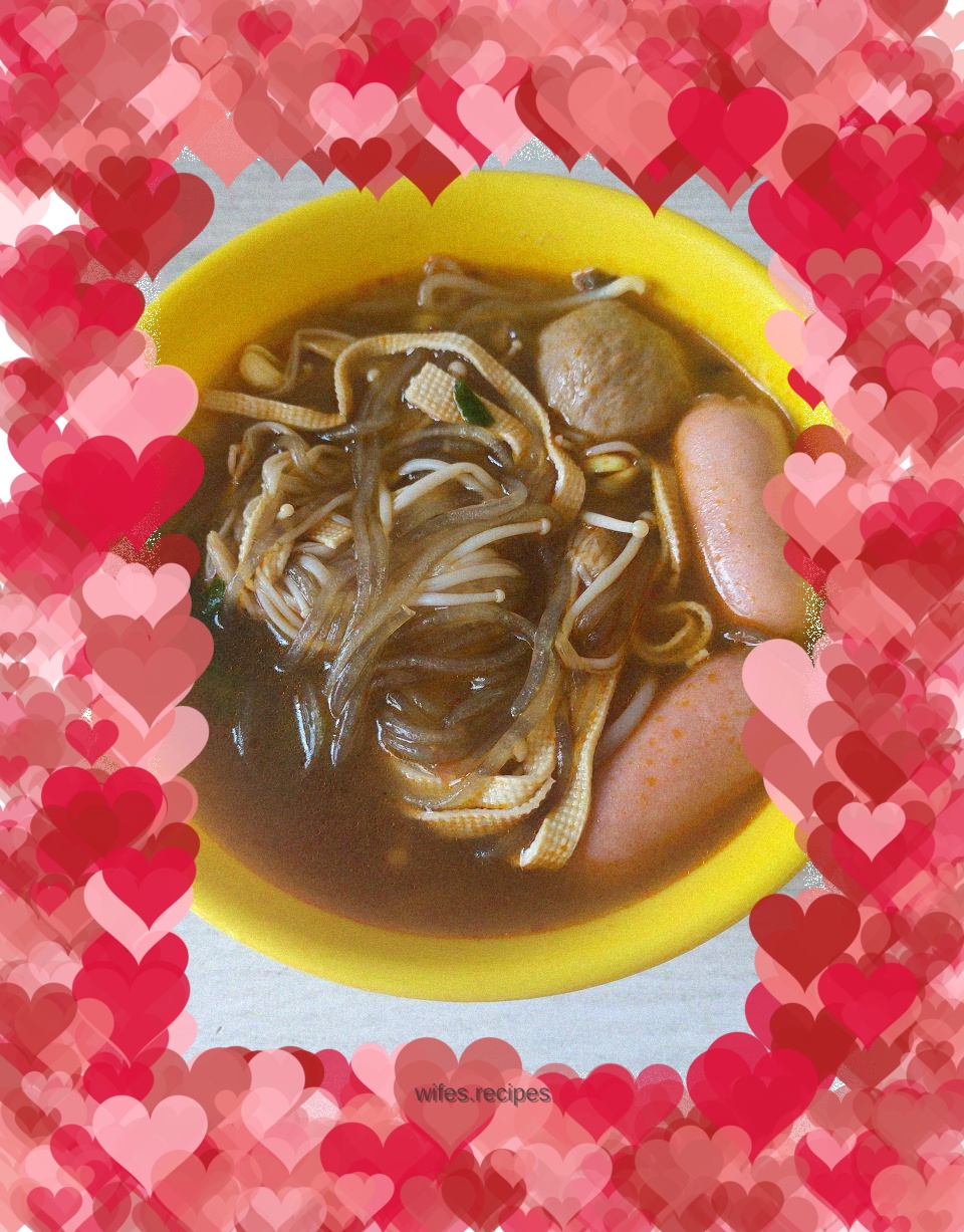 Hot and sour noodles