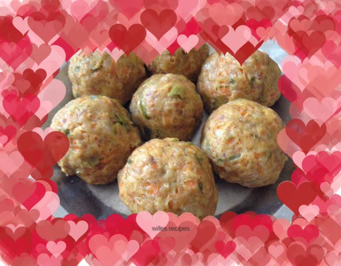 Multigrain meat steamed buns