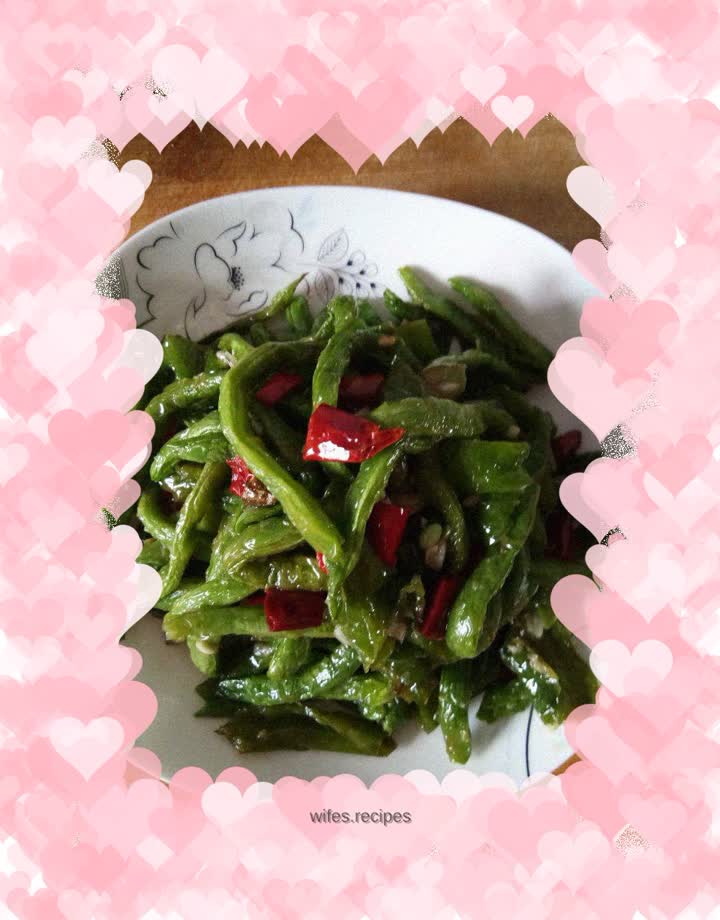 Tiger skin spicy beans mixed with beans