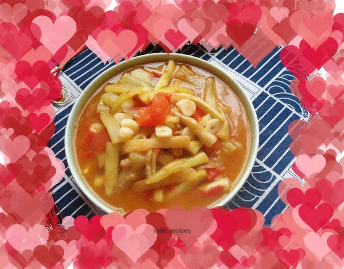 Fried eggplant with tomatoes