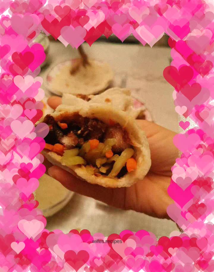 A special dinner: Chili-flavored boneless meat burrito