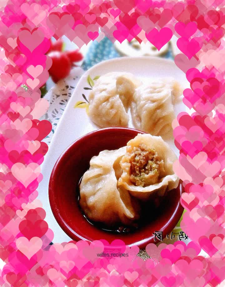 To get rid of dryness in spring, celery is the first choice. Steamed noodles with celery and pork and steamed dumplings