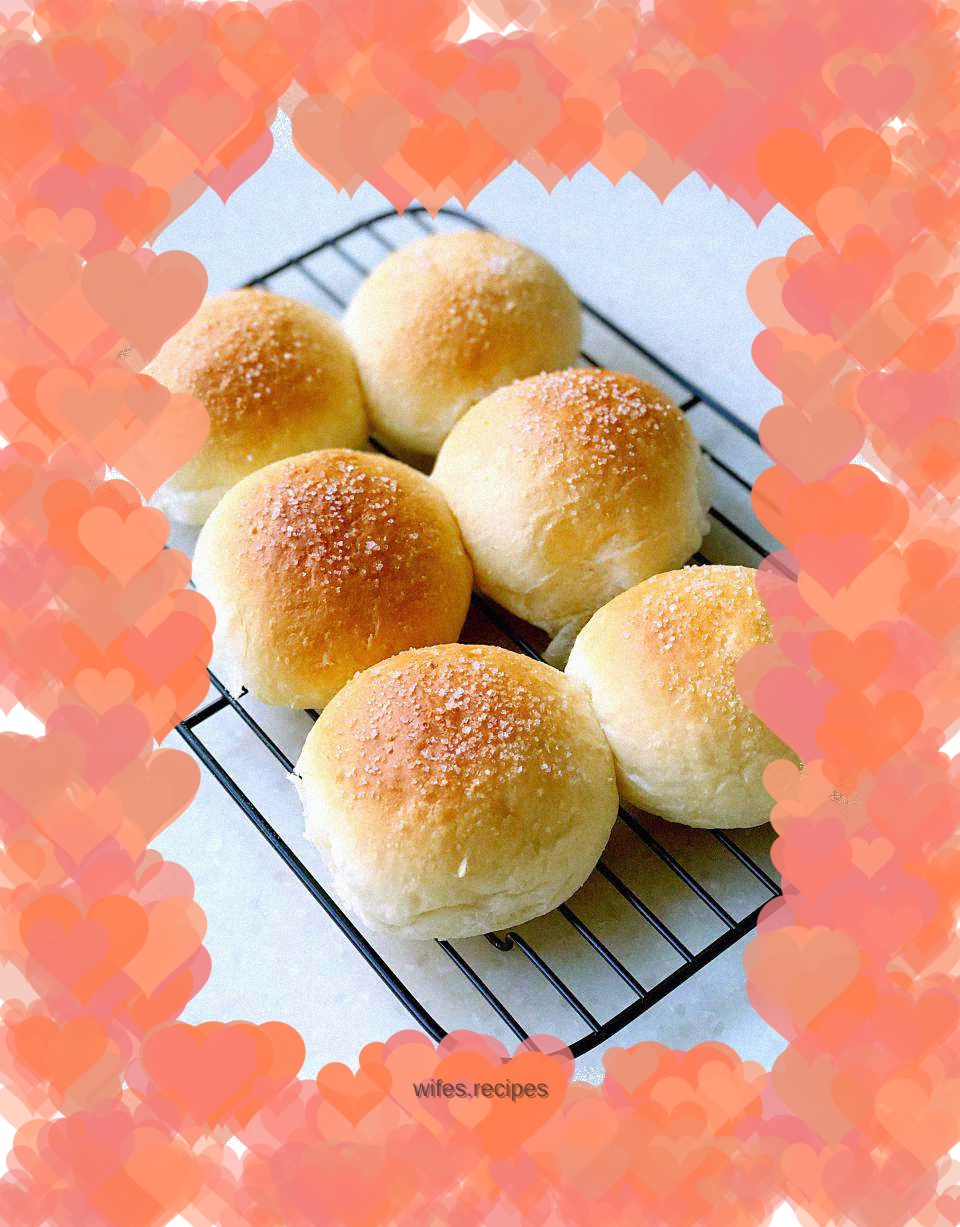 Coconut and white sugar buns