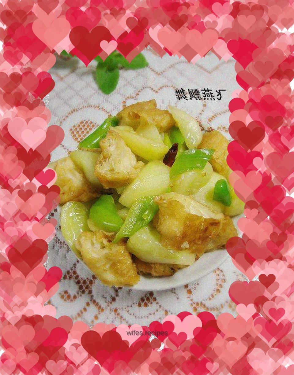 Home-style stir-fry----------[Fried cucumber with fried dough sticks]