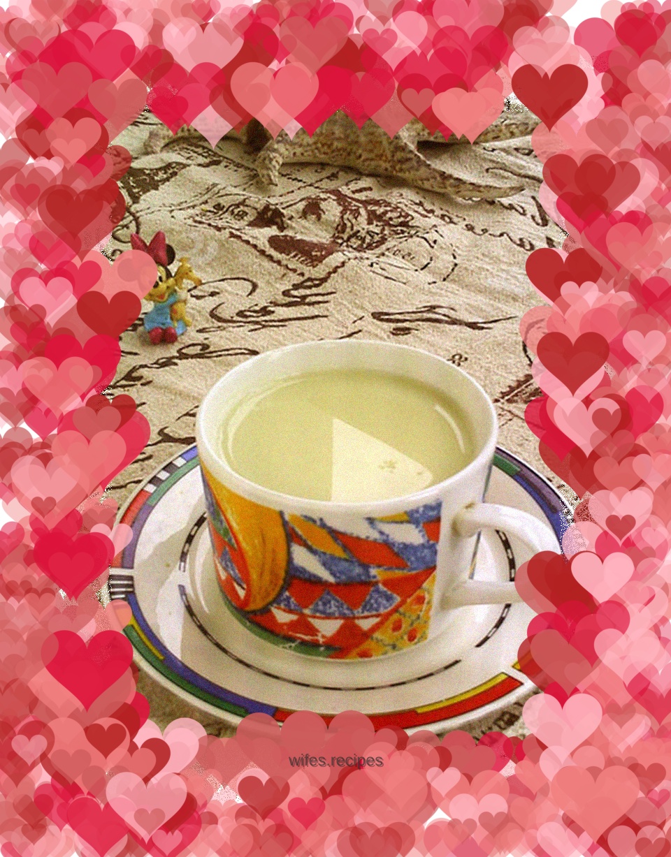 Green and yellow soy milk