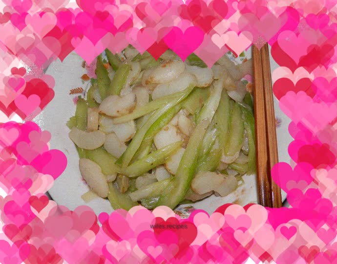 Stir-fried celery with water chestnuts