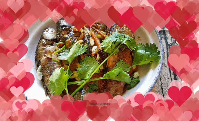 Home-style braised crucian carp