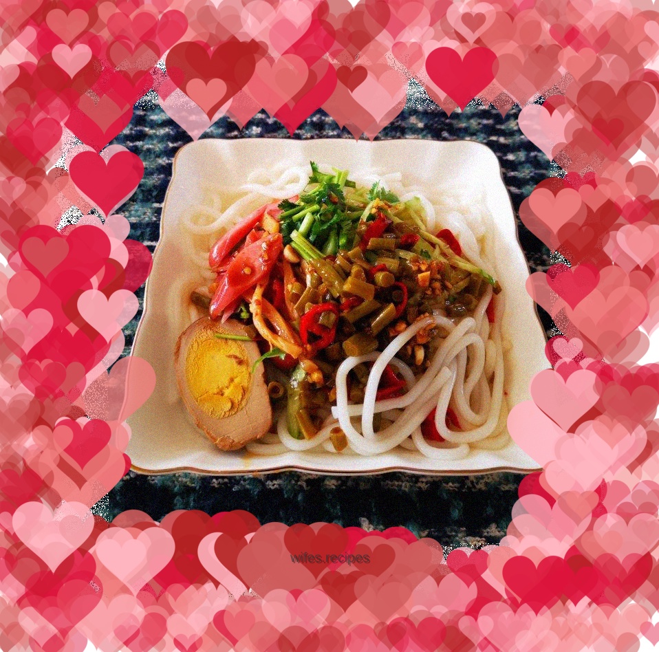 Cold and hot and sour rice noodles 🥙