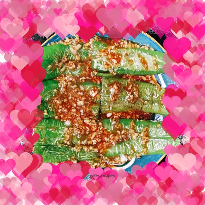 Tiger skin green pepper