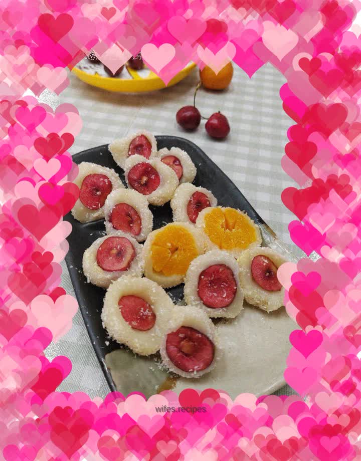 Fruit glutinous rice cake