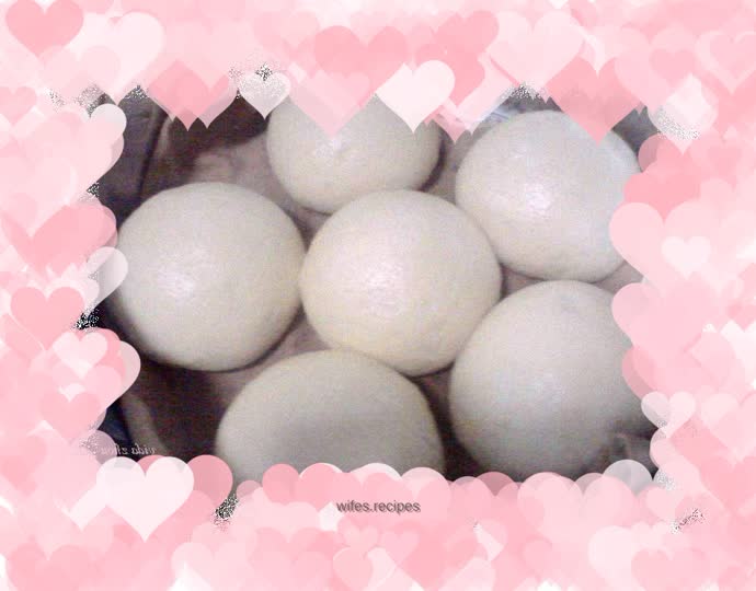 Snow White Steamed Buns