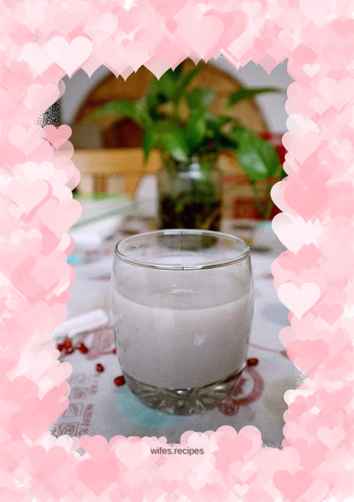Barley and red bean soy milk