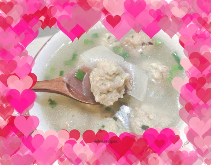 Tofu, meatballs and winter melon soup
