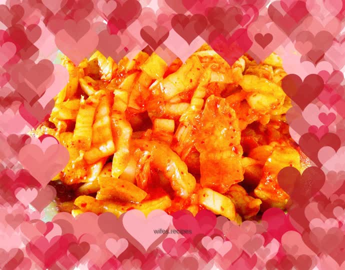 Stir-fried pork belly with spicy cabbage