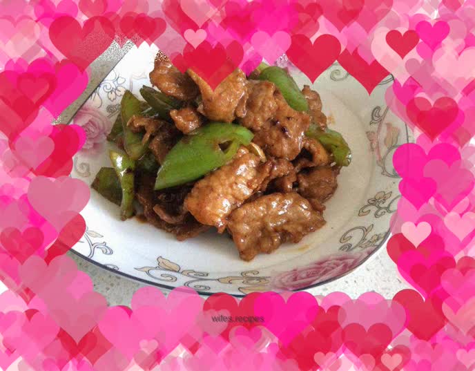Fried pork slices with green pepper