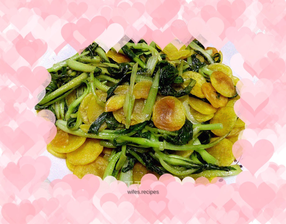 Stir-fried green vegetables with bean cake