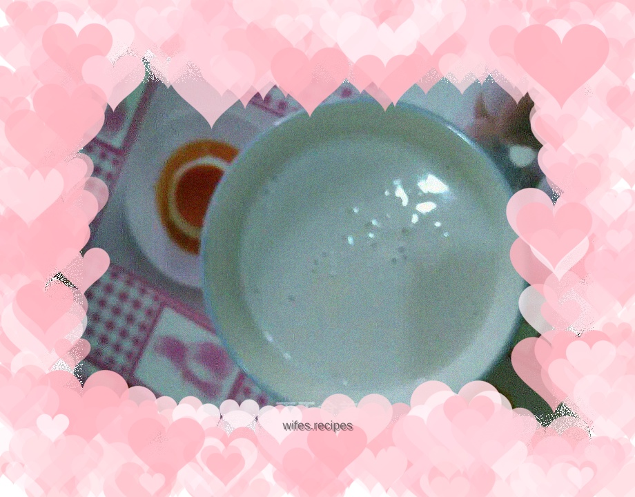 Coix seed and peanut paste