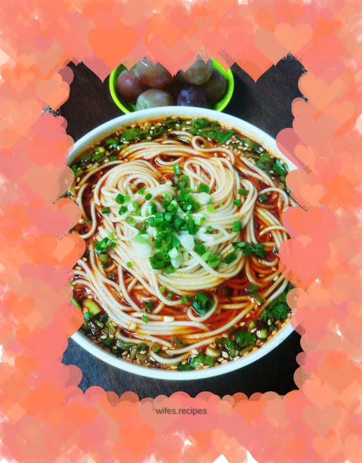 Hot and sour noodle soup