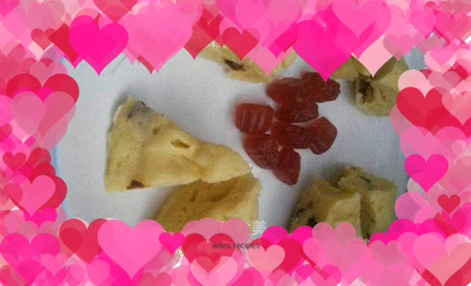 Make red date cake easily at home